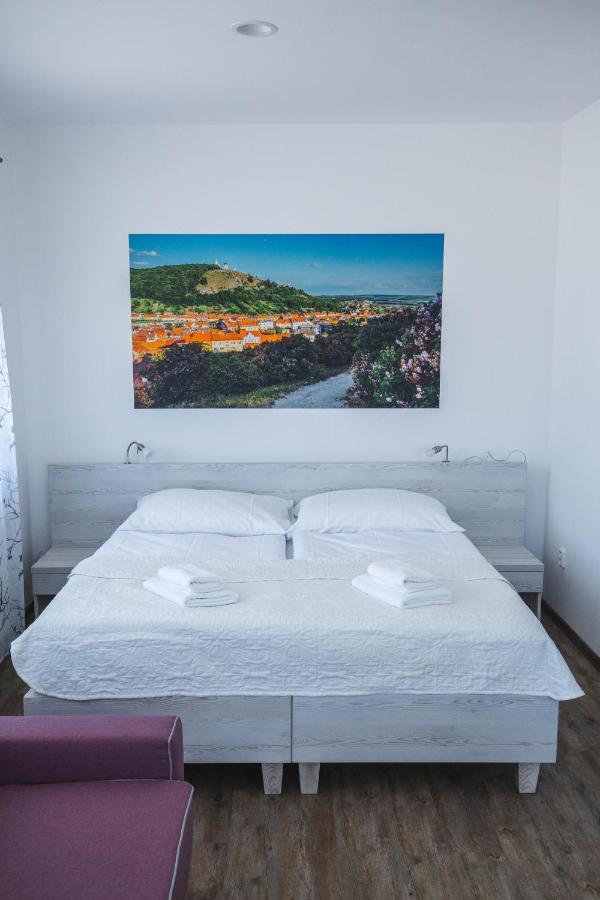 Apartmany Pemag Mikulov Exterior photo